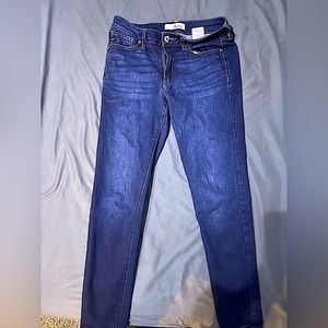 KanCan skinny jeans soooo comfy